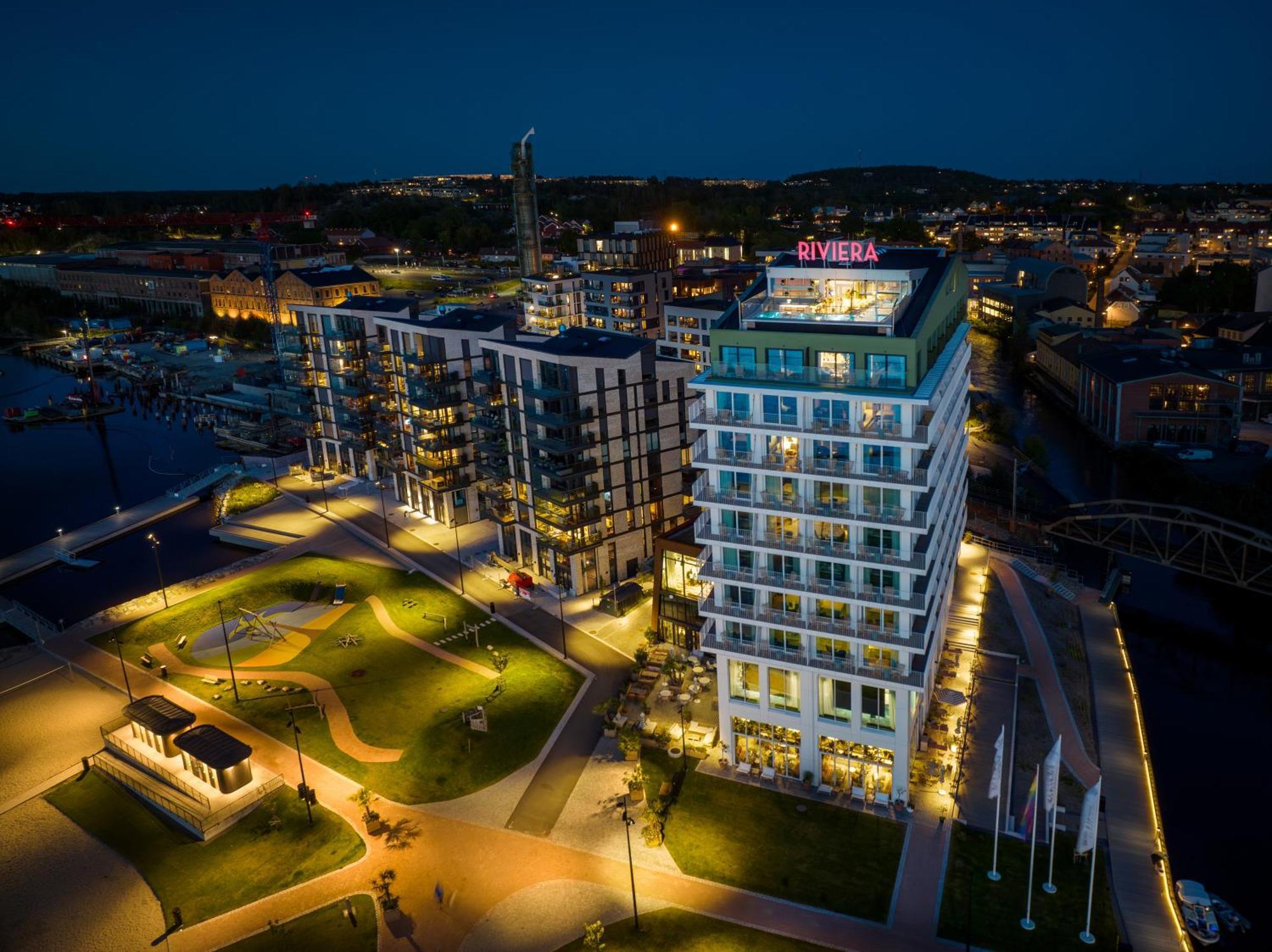Hotel Riviera Moss Exterior photo